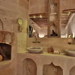روكس كابادوشيا 2* أُتْشيسار