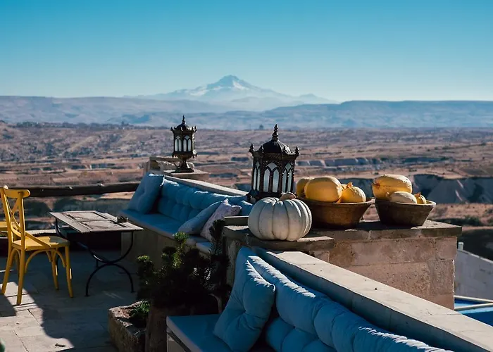 Rox Cappadocia Учисар